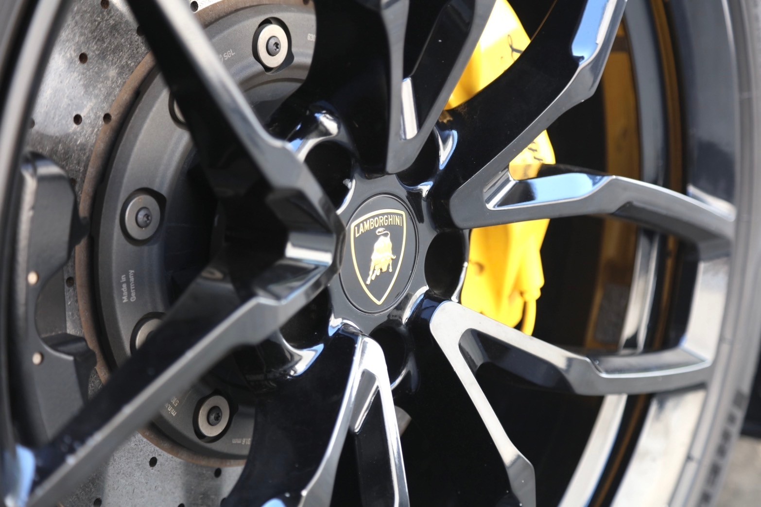 2015 Lamborghini Huracan EVO สีเหลือง (รูปที่ 5)