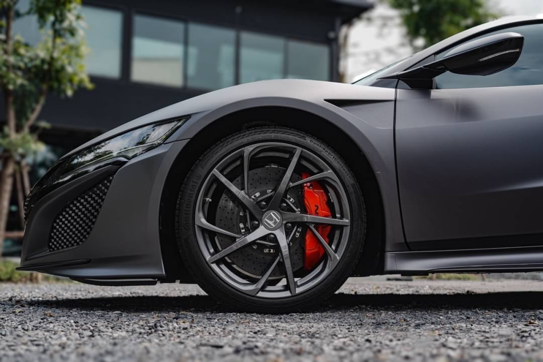 2018 Honda NSX สีเทา (รูปที่ 12)