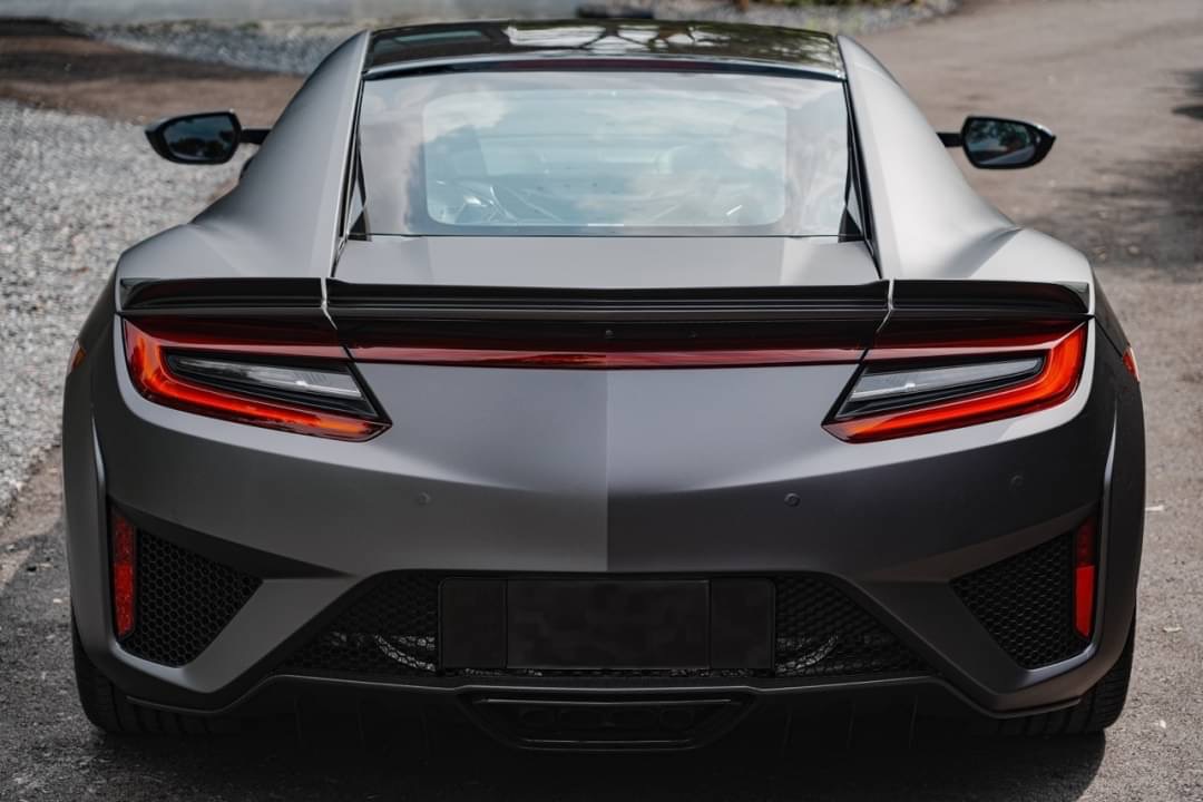 2018 Honda NSX สีเทา (รูปที่ 3)
