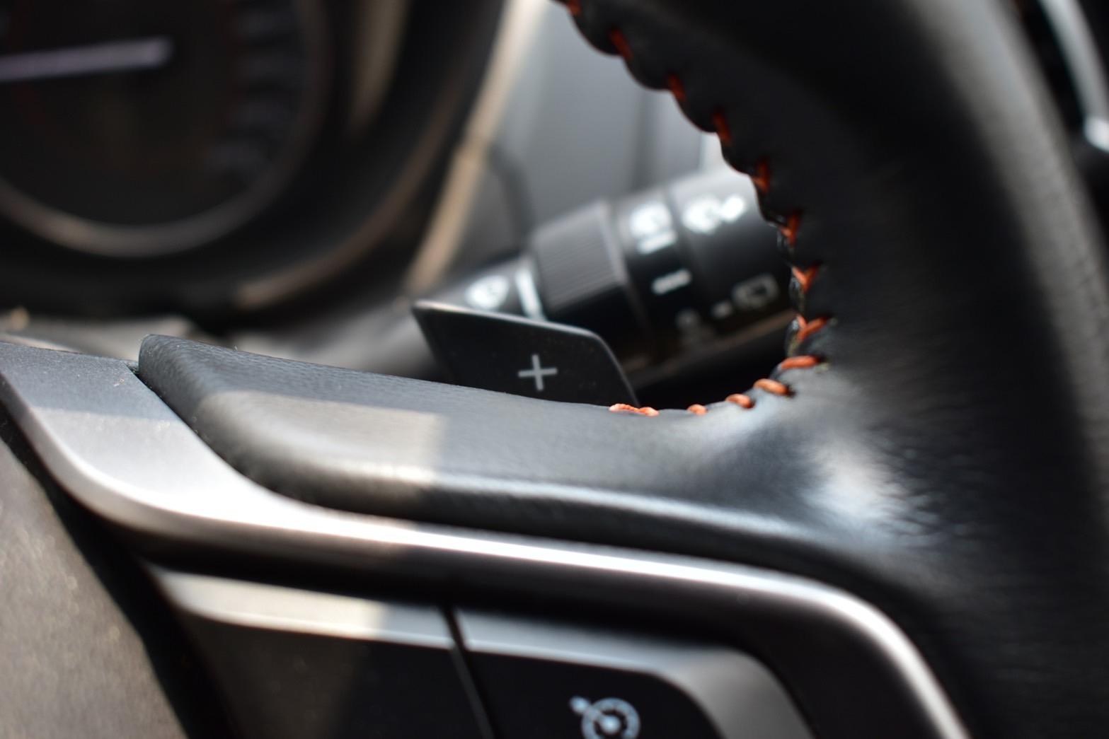 Subaru xv 2.0i-p AWD (ขับ4) เครื่องยนต์: เบนซิน เกียร์: ออโต้ ปี: 2019 สี: ส้ม ไมล์: 51,xxx กม (รูปที่ 19)