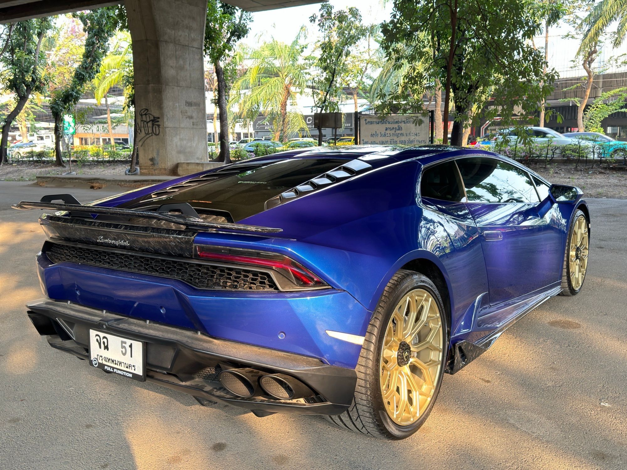 2017 Lamborghini Huracan Performante สีน้ำเงิน (รูปที่ 9)