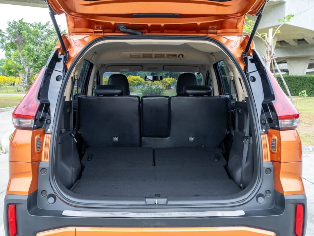 2020 Mitsubishi Xpander สีน้ำตาล (รูปที่ 15)
