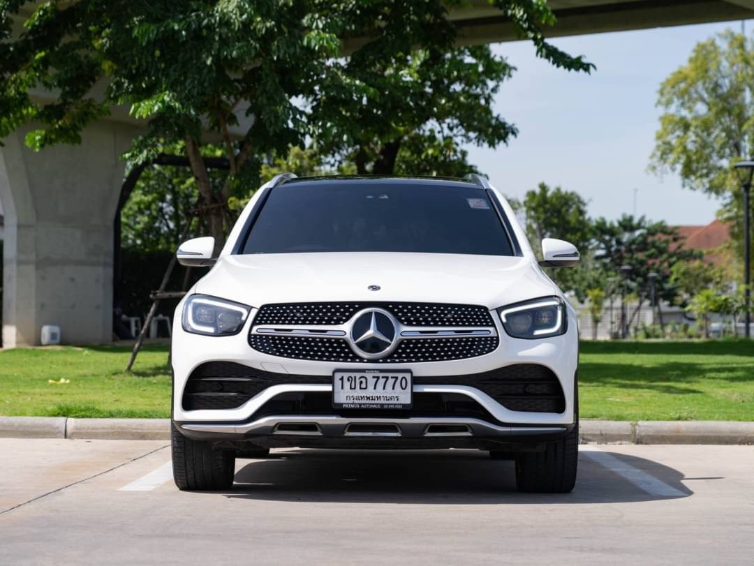2020 Mercedes-Benz GLC-Class GLC Coupe GLC 300 e 4MATIC Coupe AMG สีขาว (รูปที่ 16)
