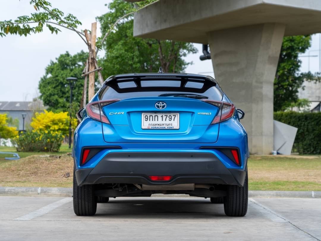 2019 Toyota C-HR สีน้ำเงิน (รูปที่ 3)