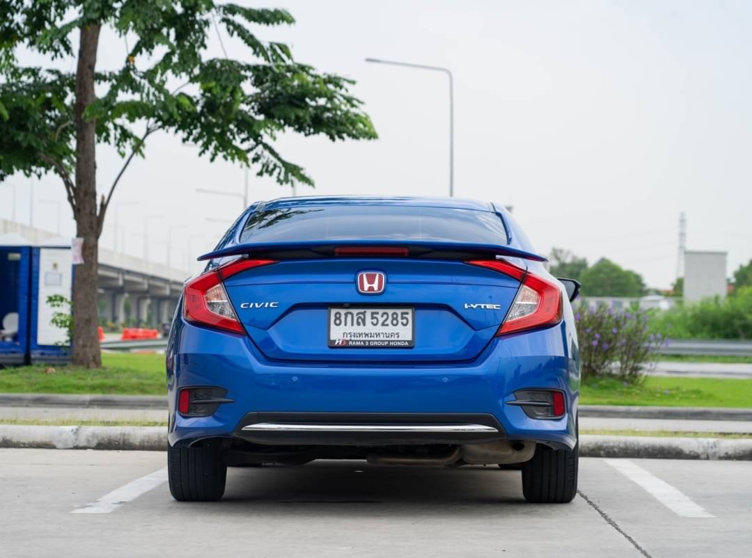 2019 Honda Civic Sedan สีน้ำเงิน (รูปที่ 6)
