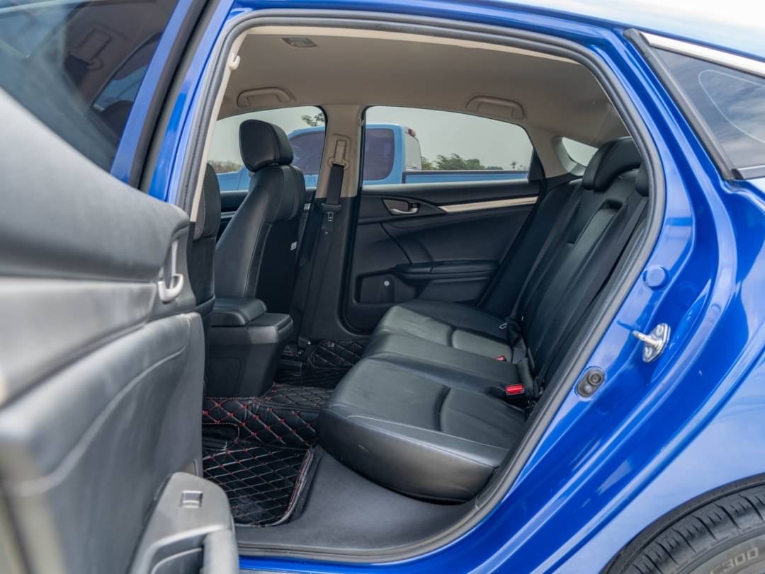 2019 Honda Civic Sedan สีน้ำเงิน (รูปที่ 11)