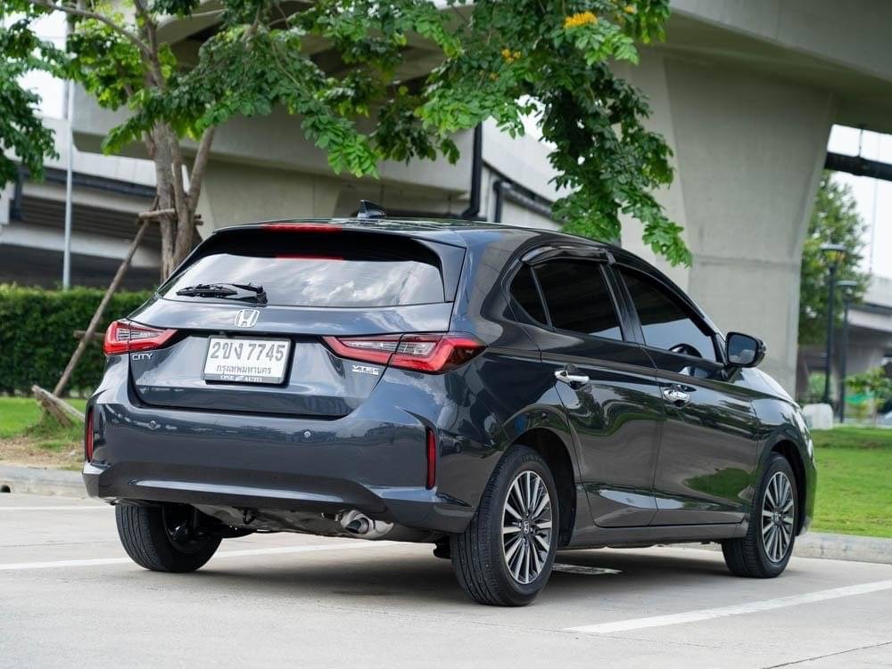 2021 Honda City Hatchback สีดำ (รูปที่ 2)