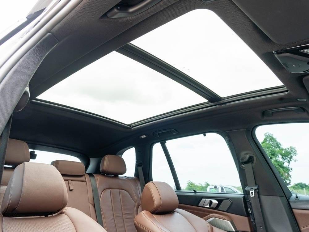 2022 BMW X5 G05 สีดำ (รูปที่ 6)