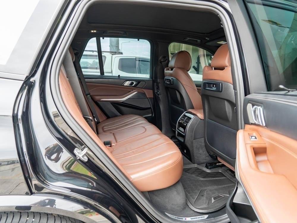 2022 BMW X5 G05 สีดำ (รูปที่ 7)