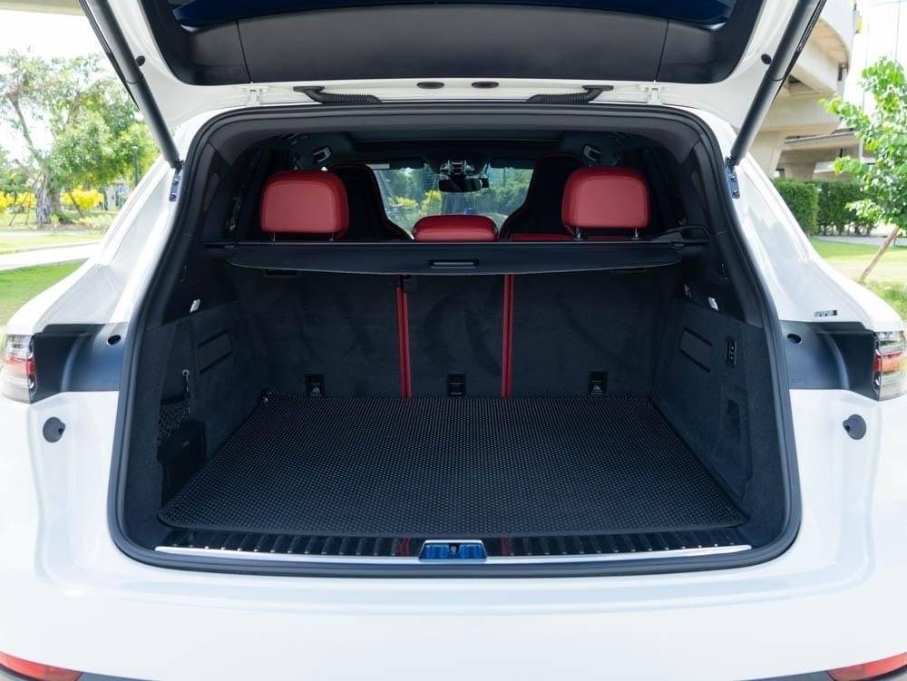 2021 Porsche Cayenne E-Hybrid สีขาว (รูปที่ 17)