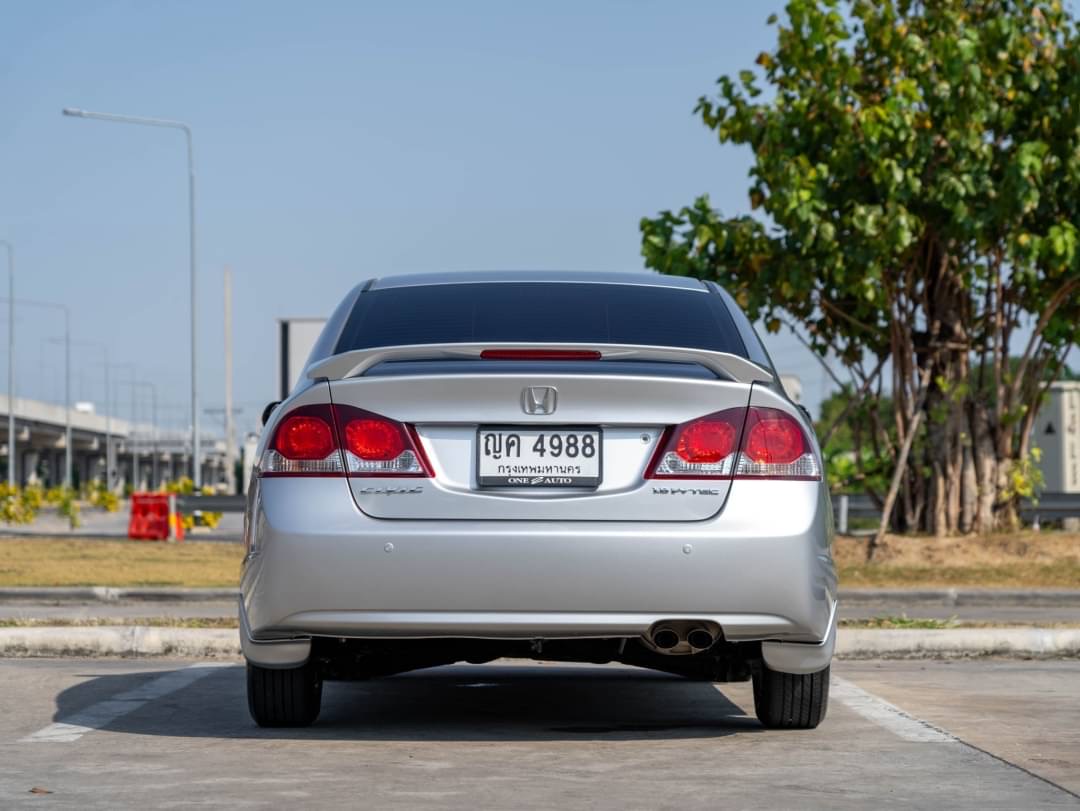 2010 Honda Civic FD สีเงิน