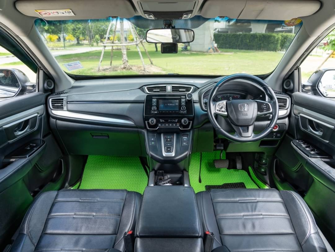 2018 Honda CR-V สีดำ (รูปที่ 12)