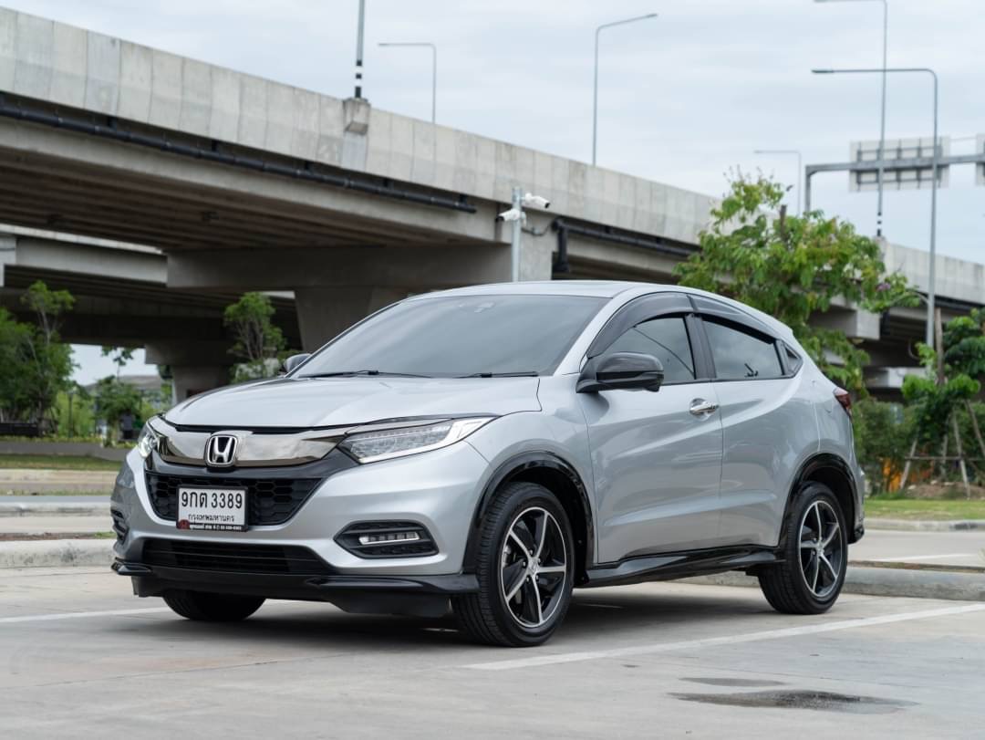 2017 Honda HR-V สีเงิน (รูปที่ 7)