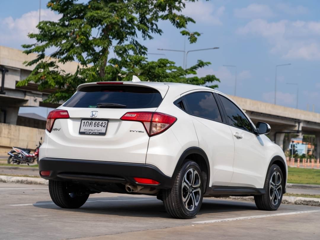 2016 Honda HR-V สีขาว (รูปที่ 2)