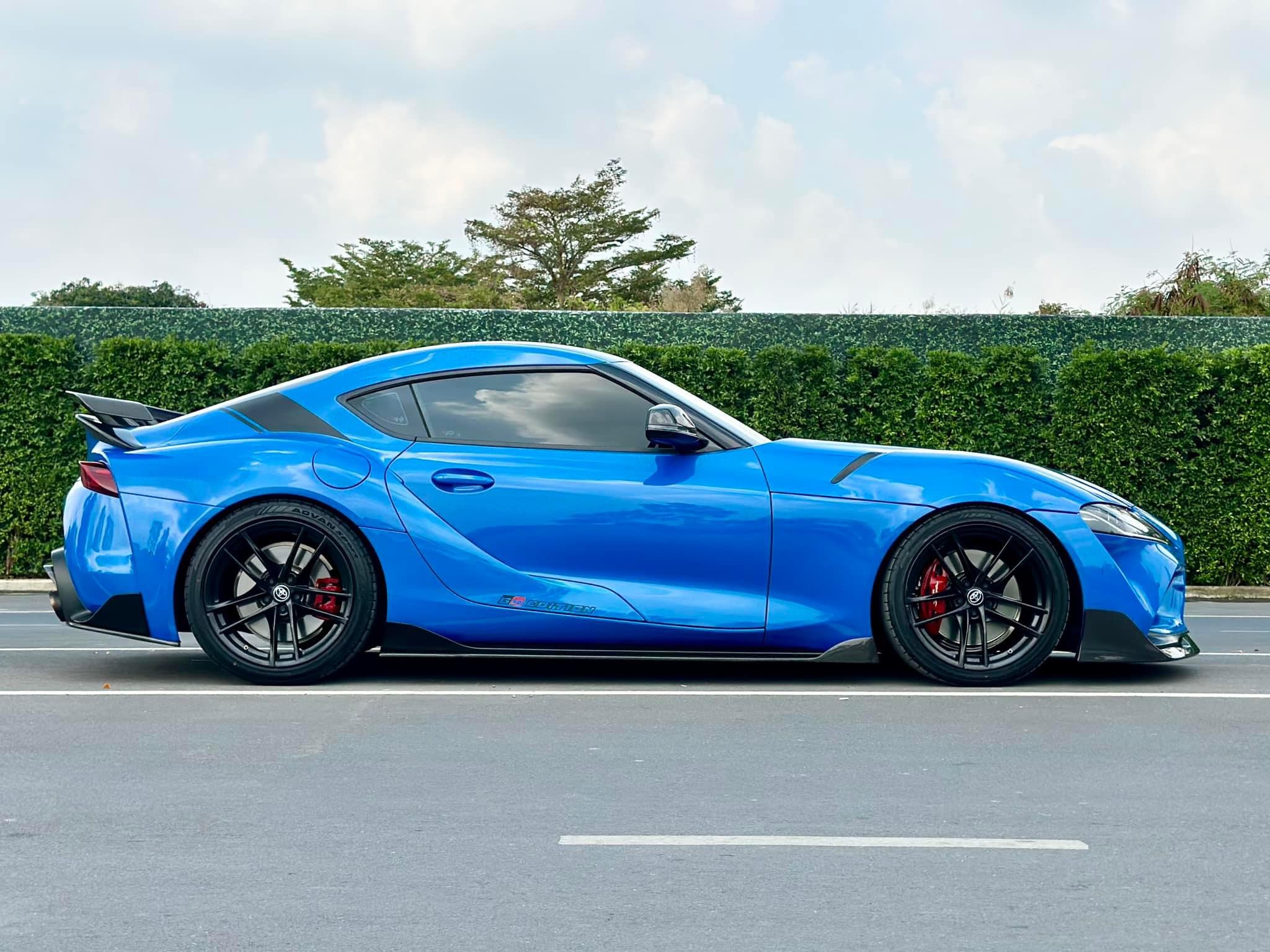 2021 Toyota Supra สีฟ้า (รูปที่ 11)