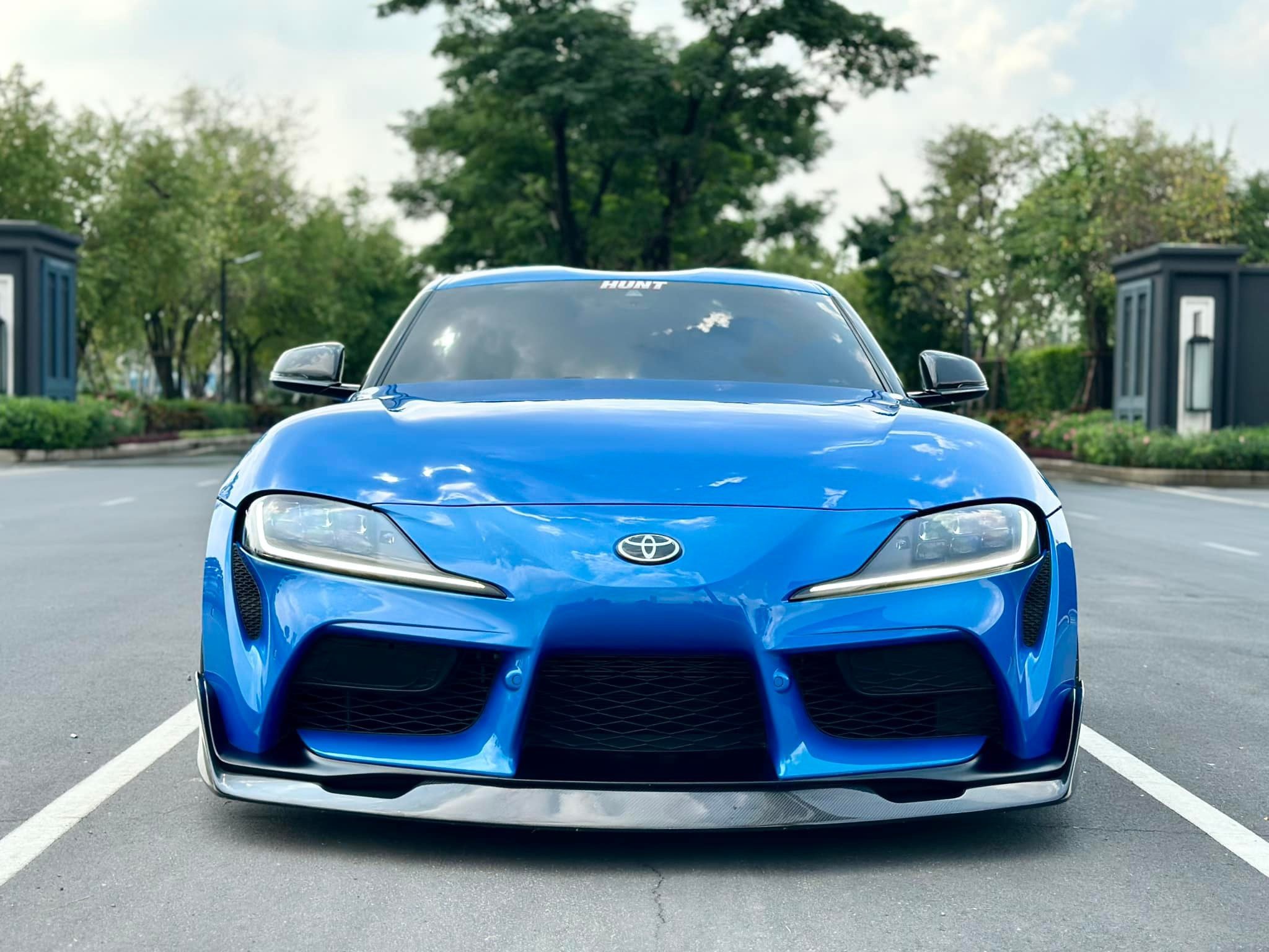 2021 Toyota Supra สีฟ้า (รูปที่ 2)