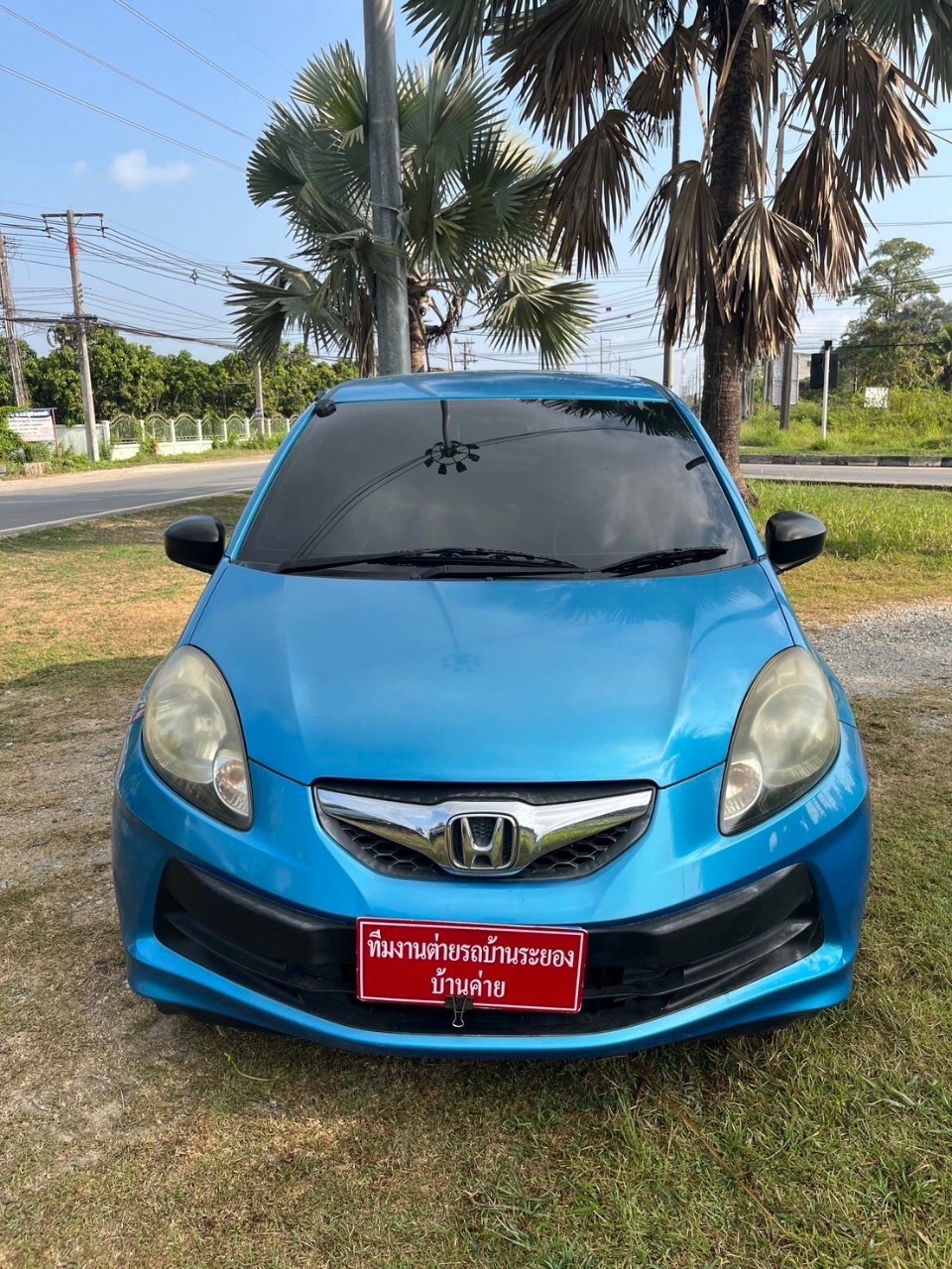 2012 Honda Brio สีฟ้า (รูปที่ 9)
