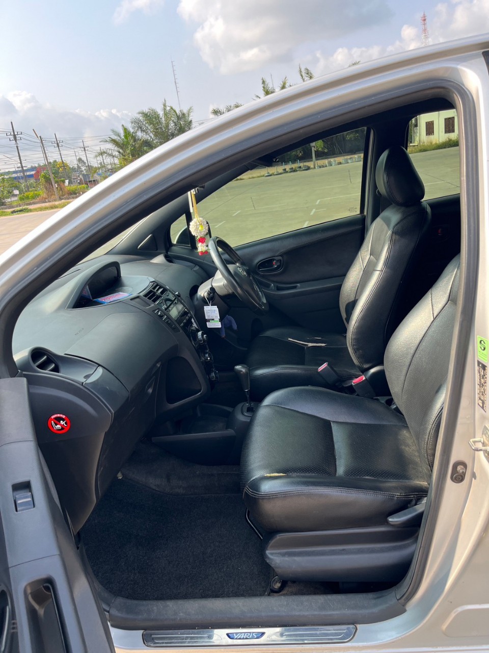 2006 Toyota Yaris สีขาว (รูปที่ 10)