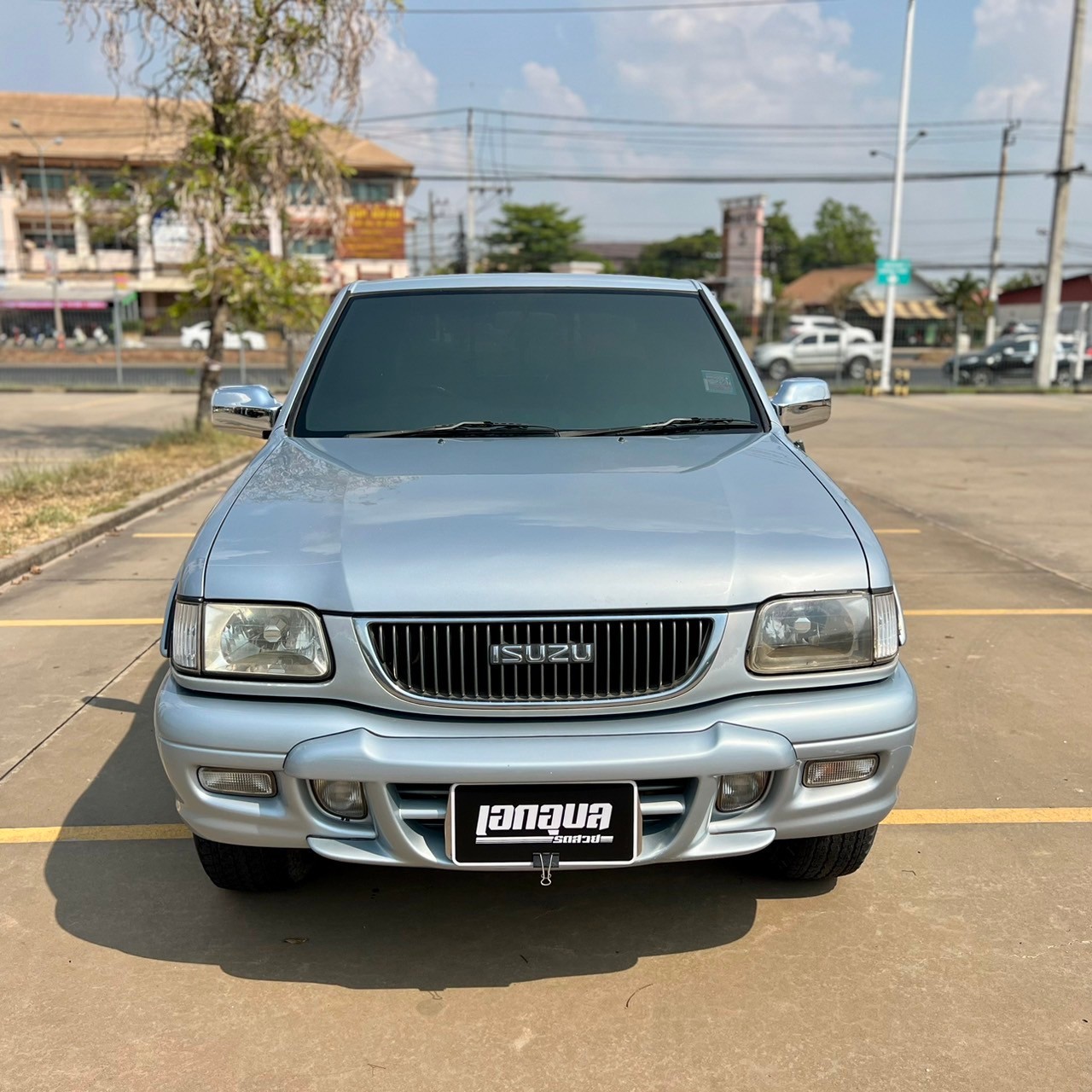 2001 Isuzu DRAGON POWER CAB4 SLX สีเทา (รูปที่ 4)