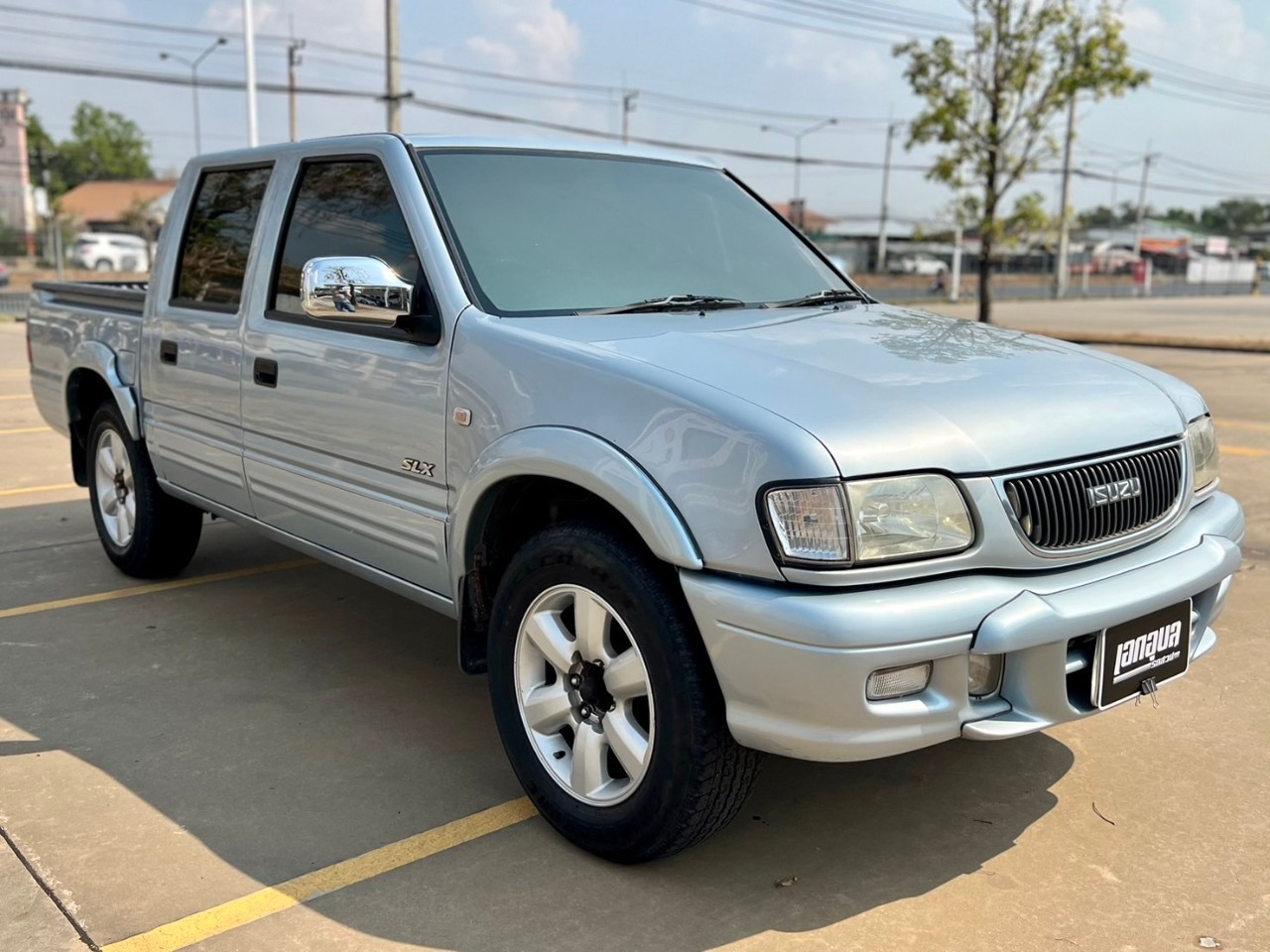 2001 Isuzu DRAGON POWER CAB4 SLX สีเทา (รูปที่ 3)