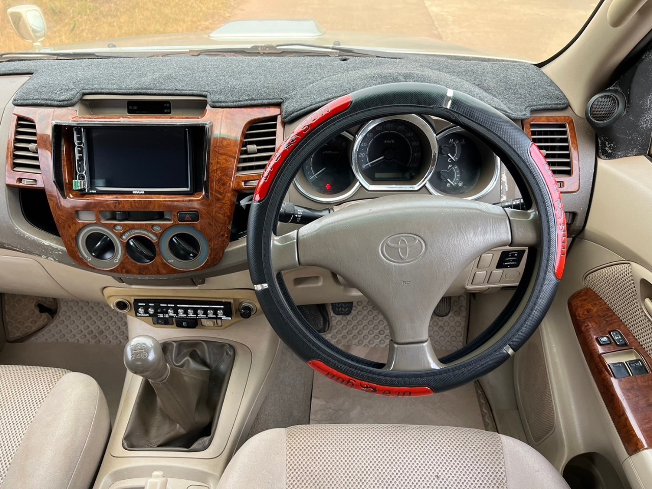 2007 Toyota Hilux Vigo Extra cab สีเงิน