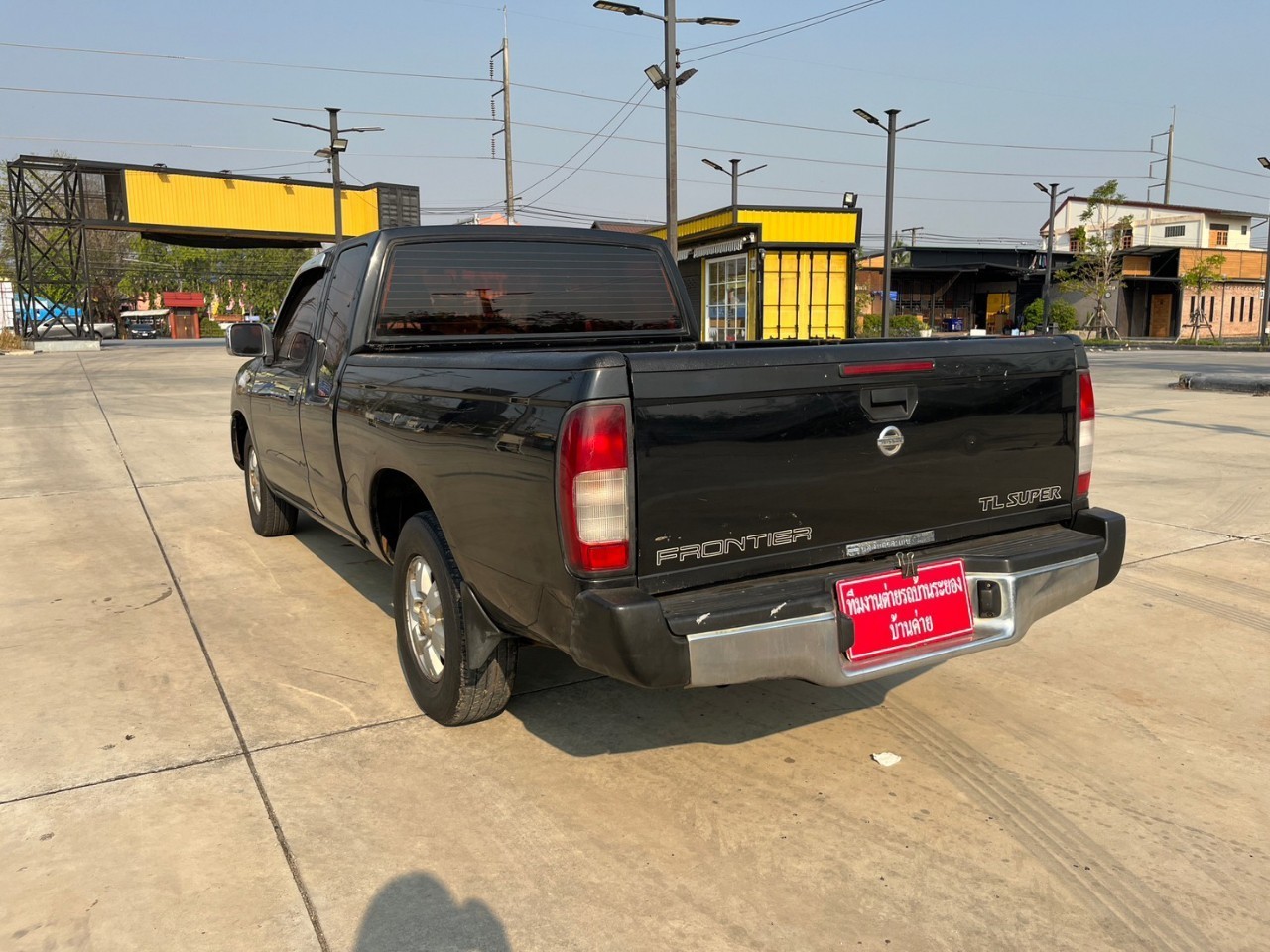 2005 Nissan Frontier King Cab 2.7TL Super สีดำ (รูปที่ 4)