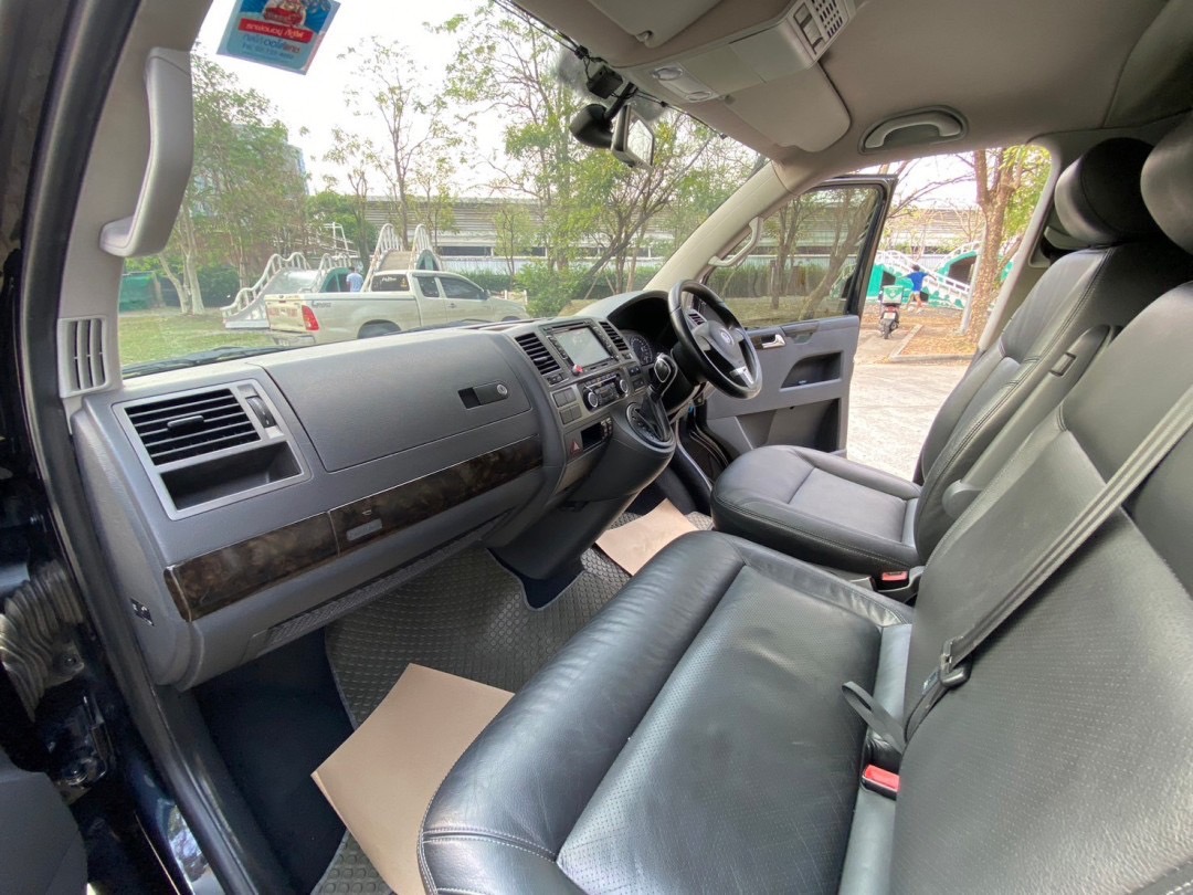 2013 Volk Caravelle T5.1 เครื่องดีเซล 7speed auto (รูปที่ 14)