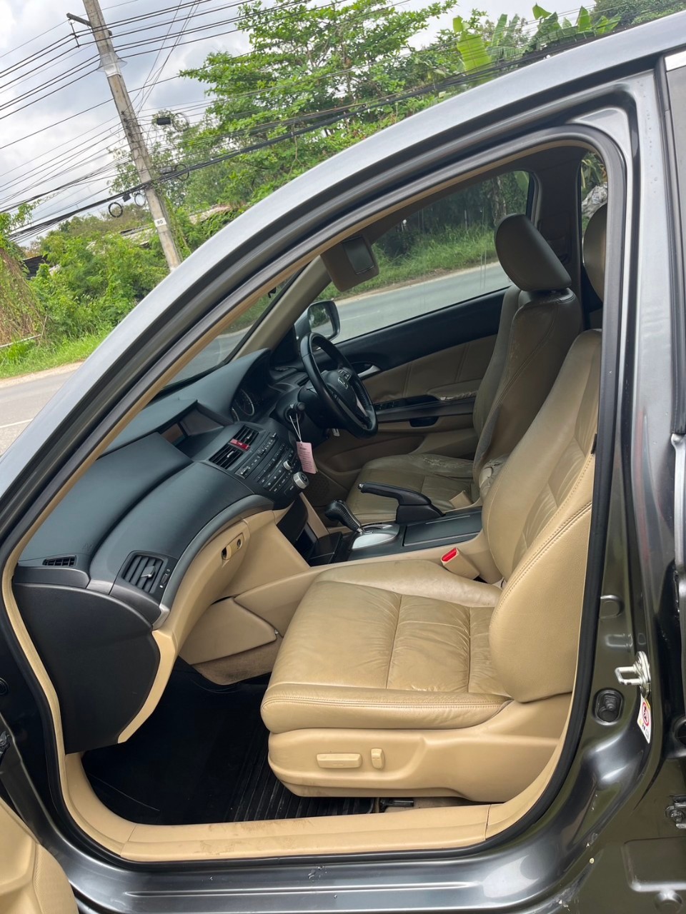 2008 Honda Accord Gen 8 สีเทา (รูปที่ 4)