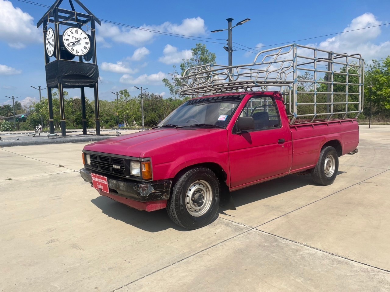 1987 Nissan Big M สีแดง (รูปที่ 10)