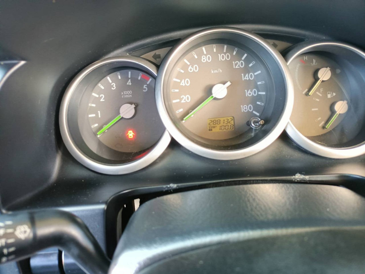 2006 Mazda BT-50 PRO Free Style Cab สีขาว (รูปที่ 9)