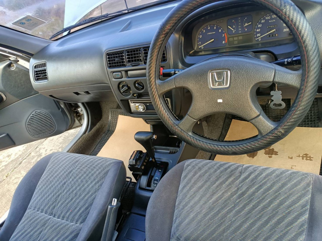 2000 Honda City Type-Z สีเงิน (รูปที่ 8)