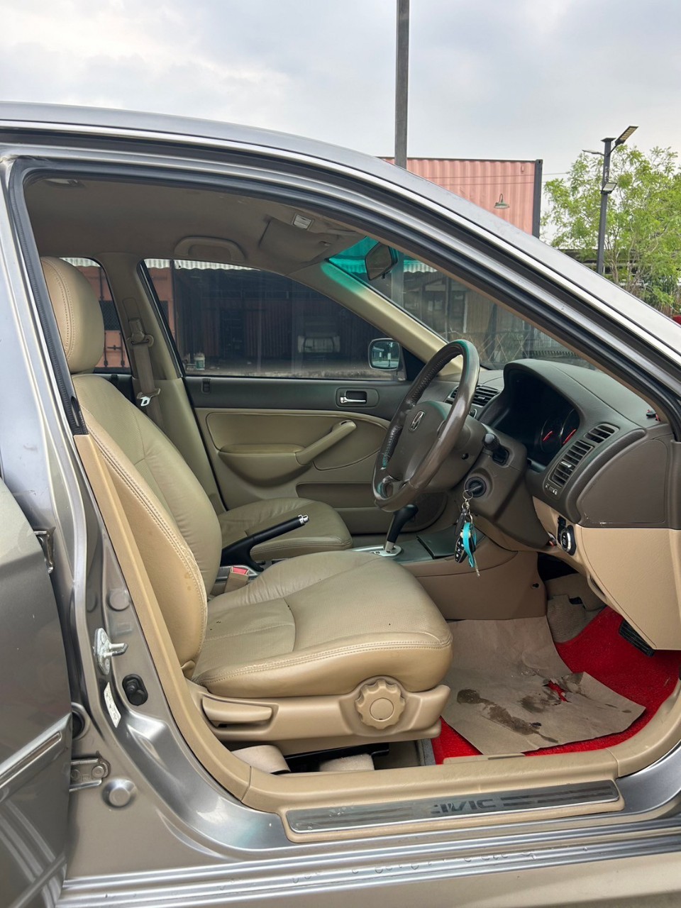 2005 Honda Civic ES (Dimension) สีเงิน (รูปที่ 9)