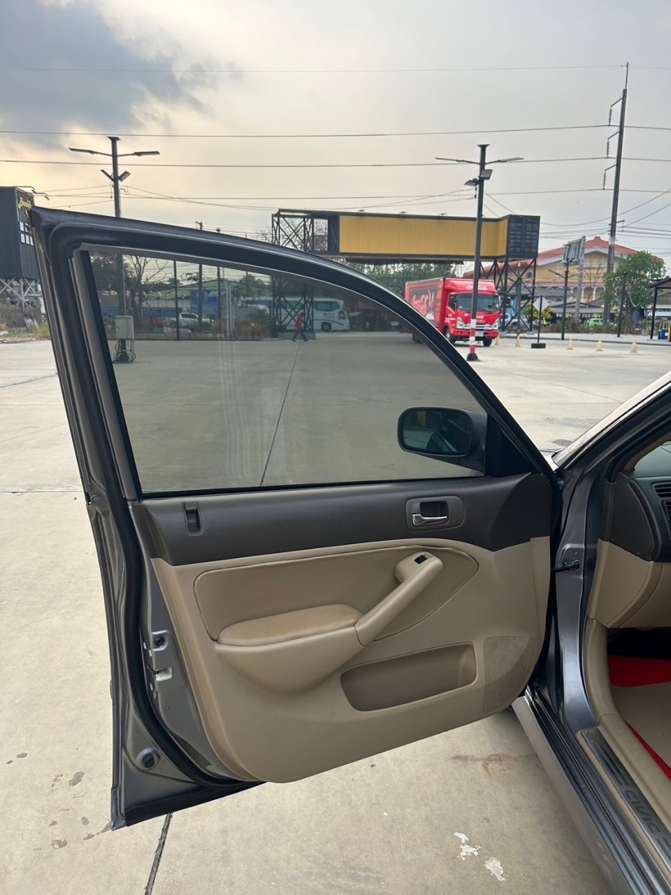 2005 Honda Civic ES (Dimension) สีเงิน (รูปที่ 3)