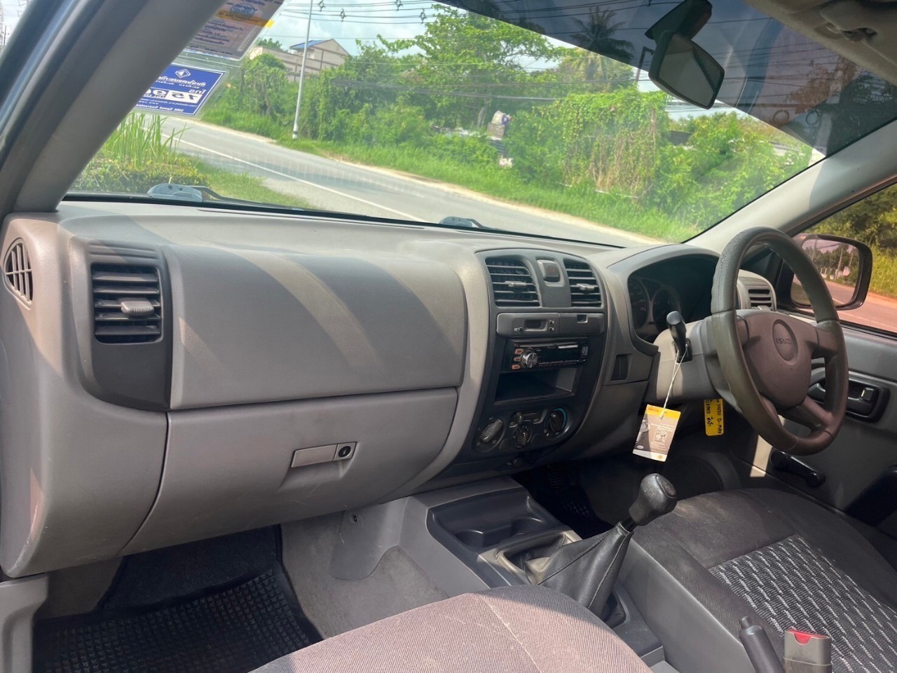 2003 Isuzu D-Max Space Cab สีน้ำเงิน (รูปที่ 5)