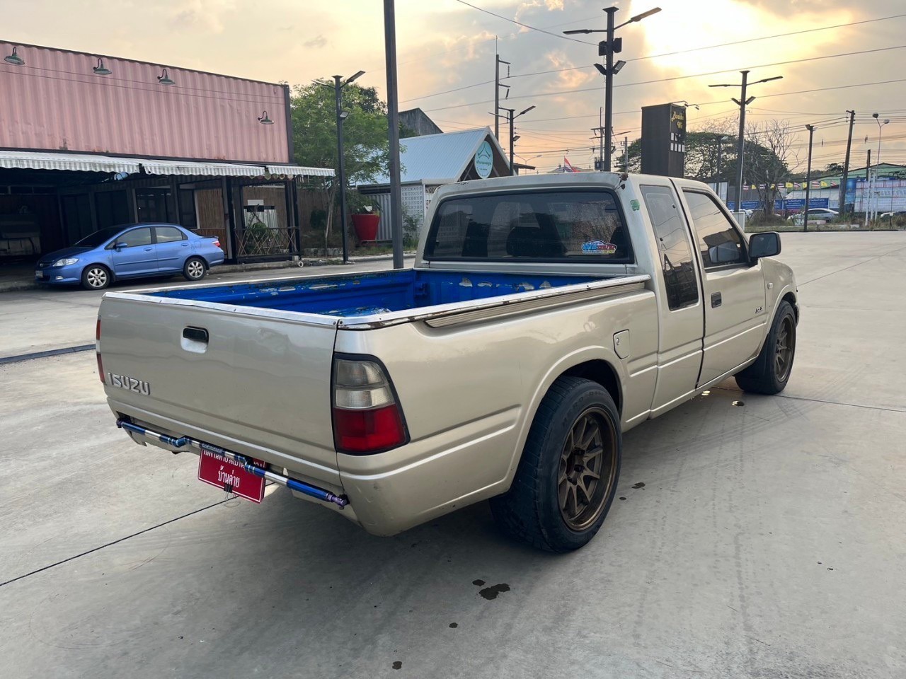 1997 Isuzu DRAGON POWER CAB4 SLX สีน้ำตาล (รูปที่ 10)