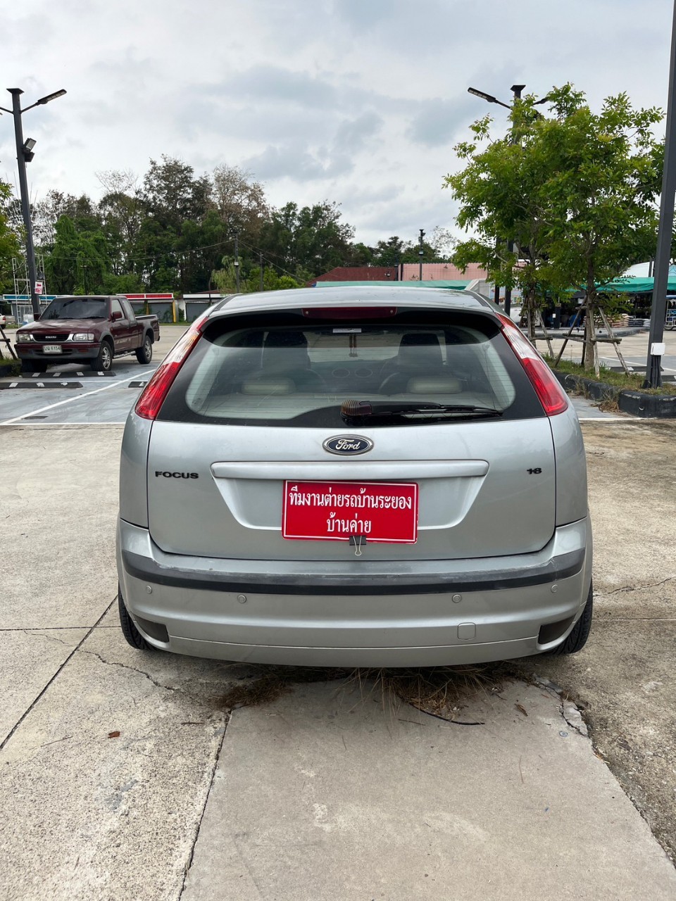 2006 Ford Focus สีเทา (รูปที่ 12)