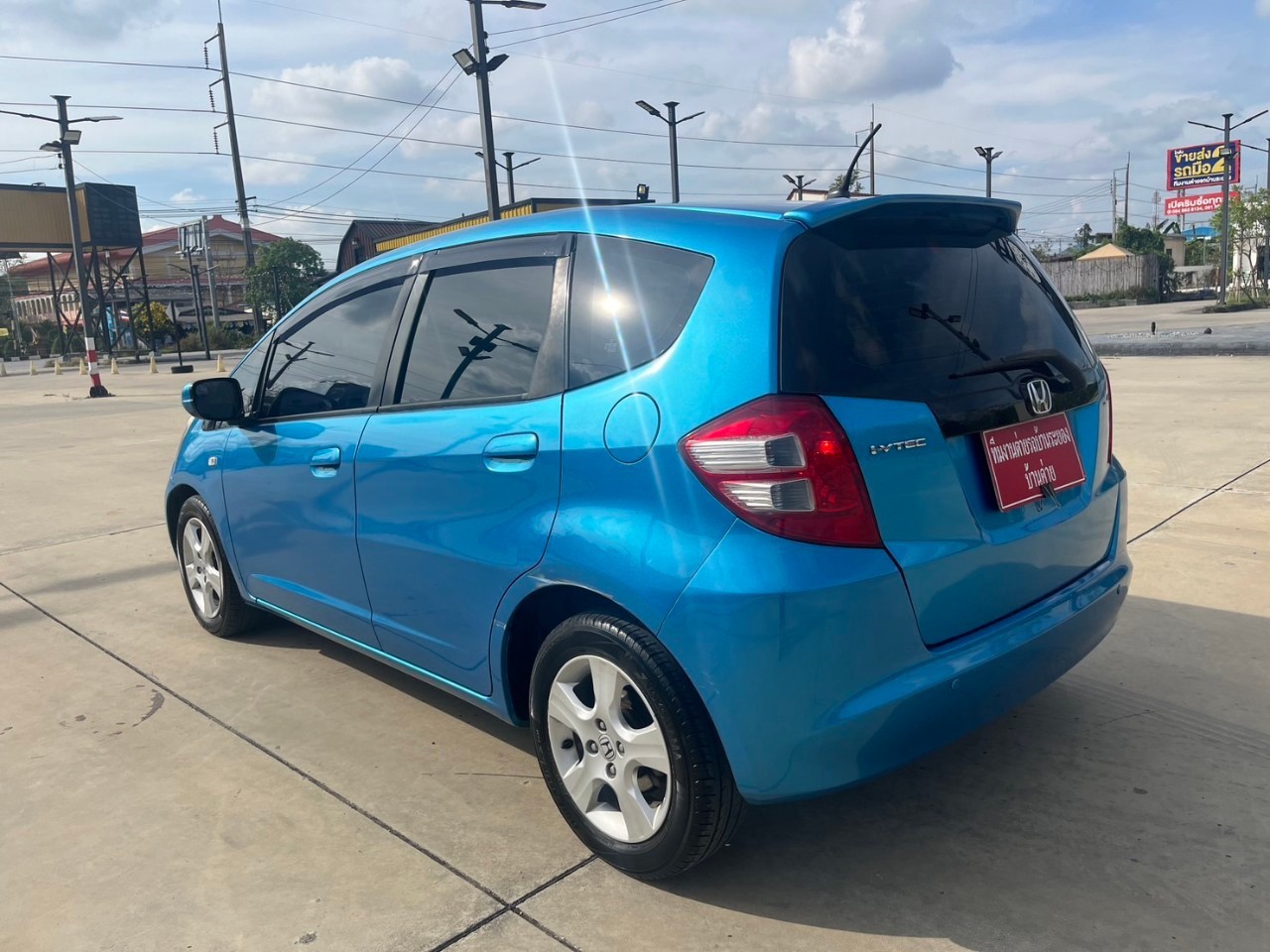 2009 Honda Jazz GE สีฟ้า (รูปที่ 14)