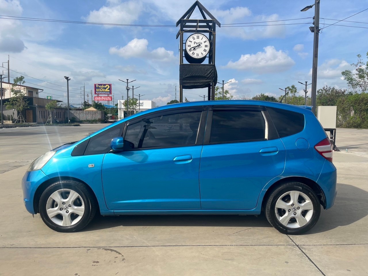 2009 Honda Jazz GE สีฟ้า (รูปที่ 15)