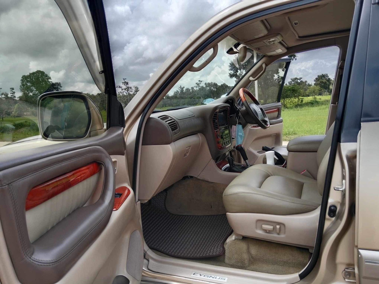 2001 Lexus LX470 SUV 4WD 4.7 CYGNUS สีน้ำตาล (รูปที่ 10)