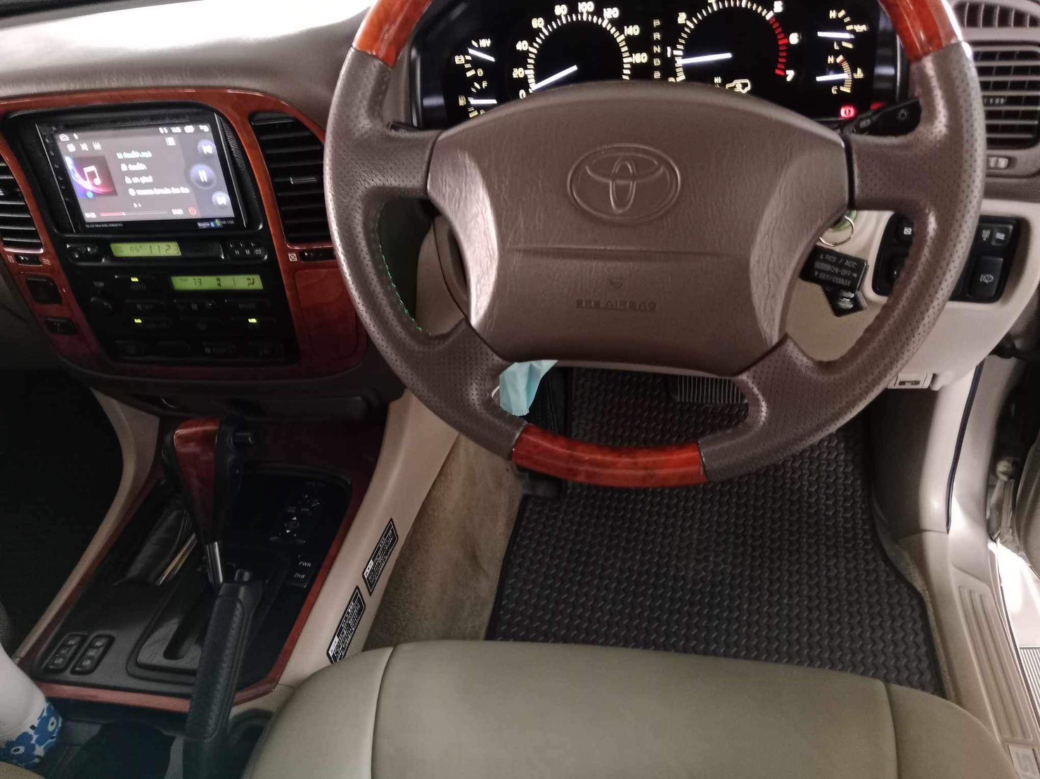 2001 Lexus LX470 SUV 4WD 4.7 CYGNUS สีน้ำตาล (รูปที่ 8)