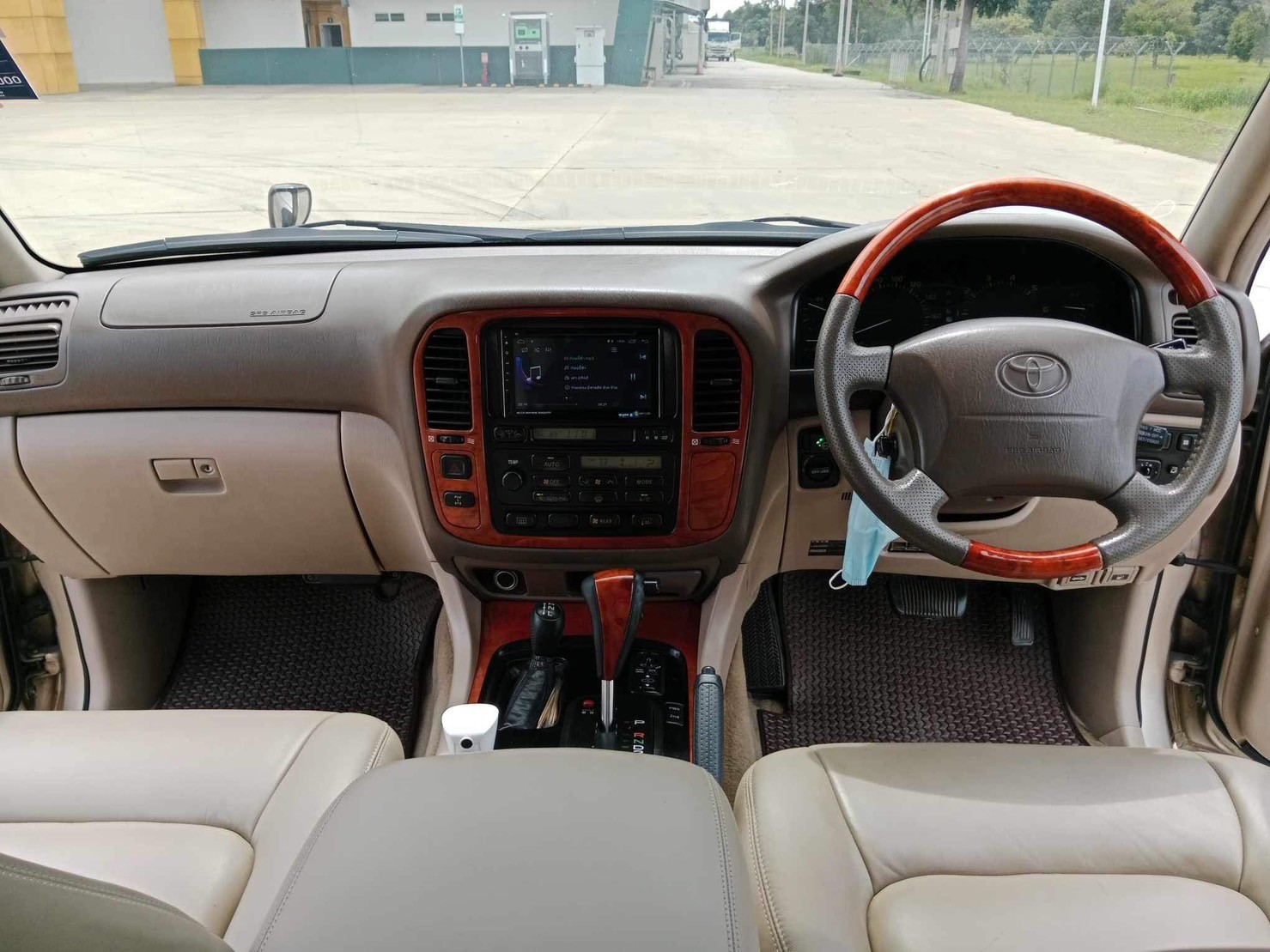 2001 Lexus LX470 SUV 4WD 4.7 CYGNUS สีน้ำตาล