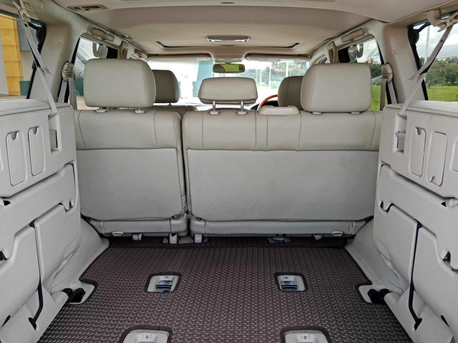 2001 Lexus LX470 SUV 4WD 4.7 CYGNUS สีน้ำตาล (รูปที่ 4)