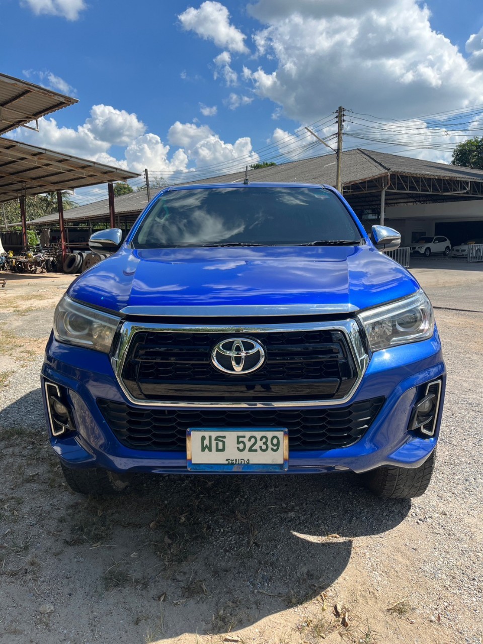 2015 Toyota Hilux Revo Smart cab สีน้ำเงิน