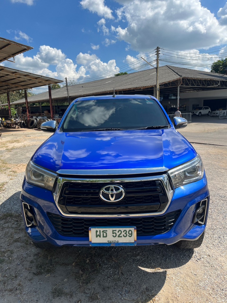 2015 Toyota Hilux Revo Smart cab สีน้ำเงิน