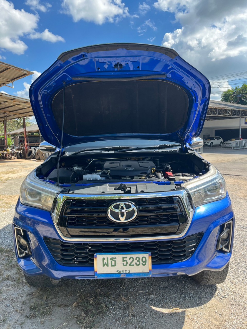 2015 Toyota Hilux Revo Smart cab สีน้ำเงิน (รูปที่ 4)