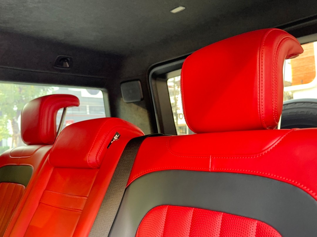 2020 Mercedes-Benz G-Class G 63 AMG สีเทา (รูปที่ 18)