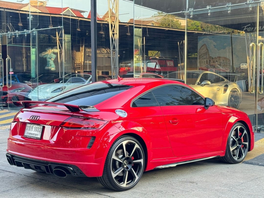 2020 Audi TTRS Quattro coupe สีแดง (รูปที่ 6)