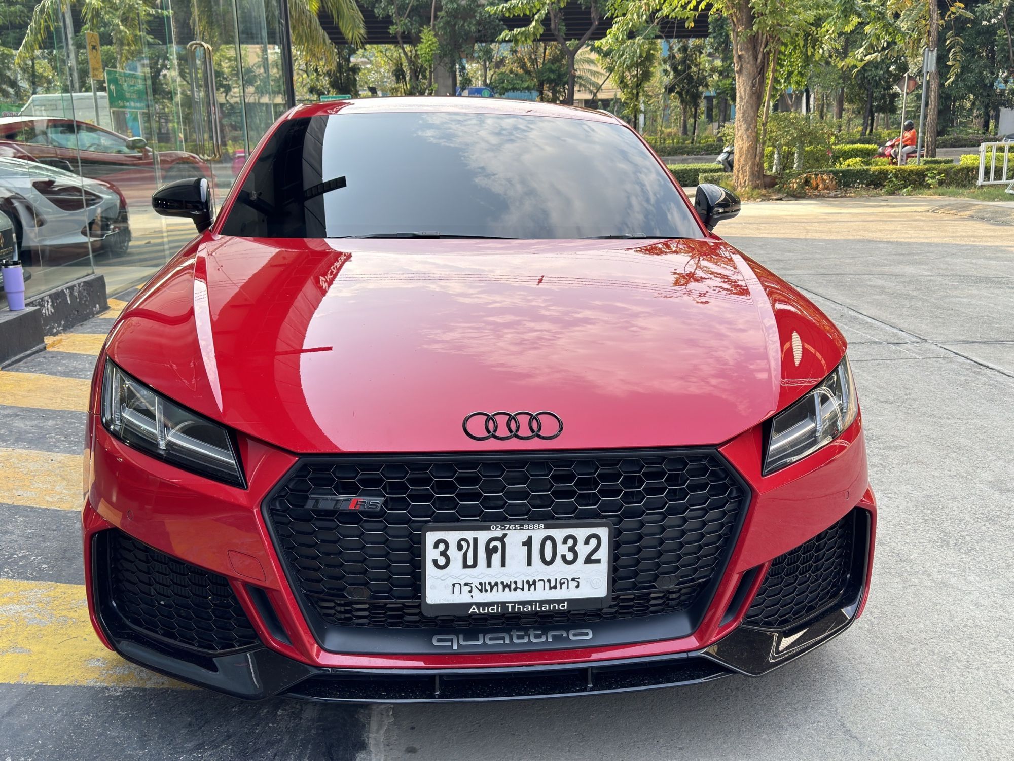 2022 Audi TTRS Quattro coupe สีแดง (รูปที่ 2)