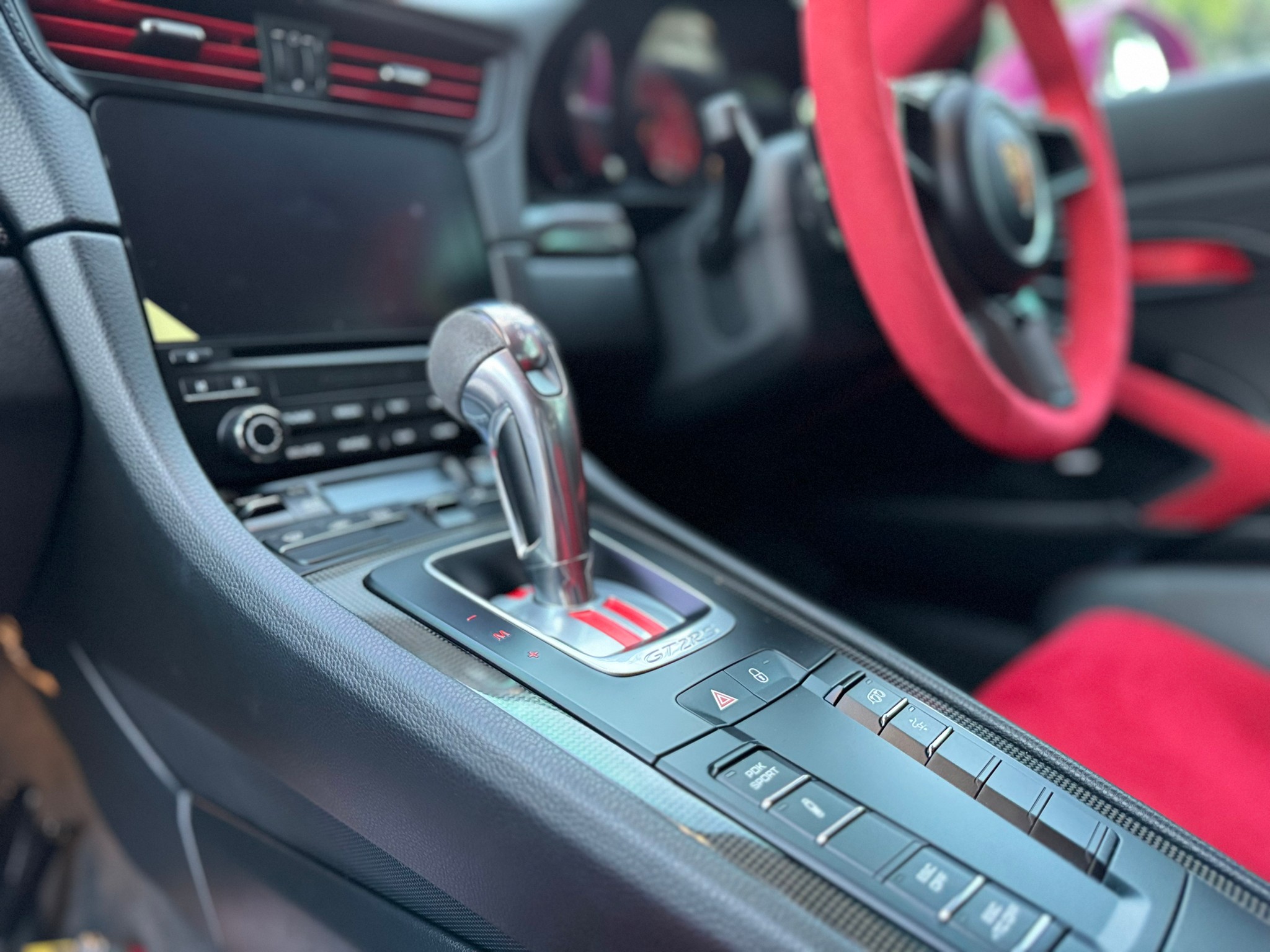 2019 Lamborghini 991.2 GT2 RS weissach package สีชมพู (รูปที่ 17)