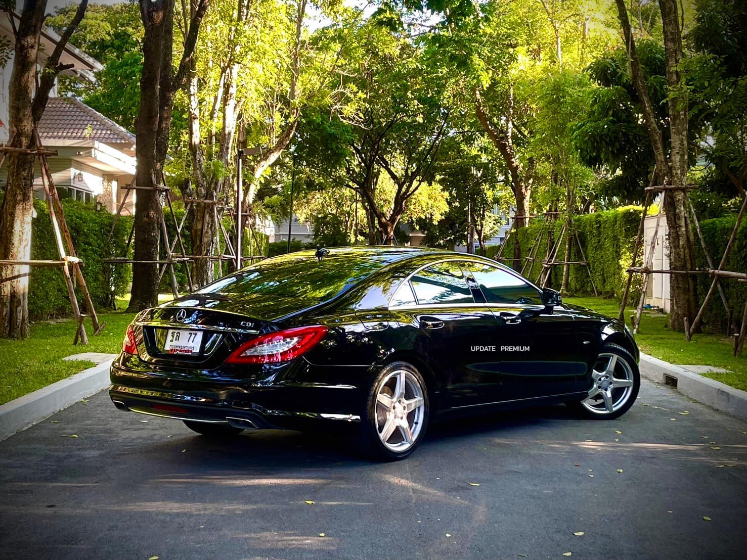 Mercedes Benz Cls 250 CDI AMG 2013Y. คันนี้ใหม่มาก จากใจคะ (รูปที่ 4)